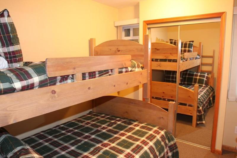 Westwind Properties At Stoney Creek Lagoons 3* Whistler