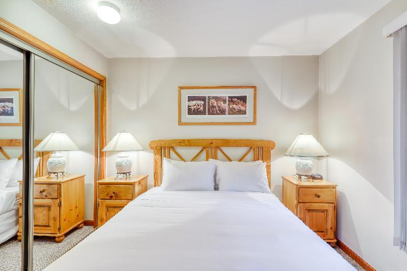 Westwind Properties At Stoney Creek Lagoons